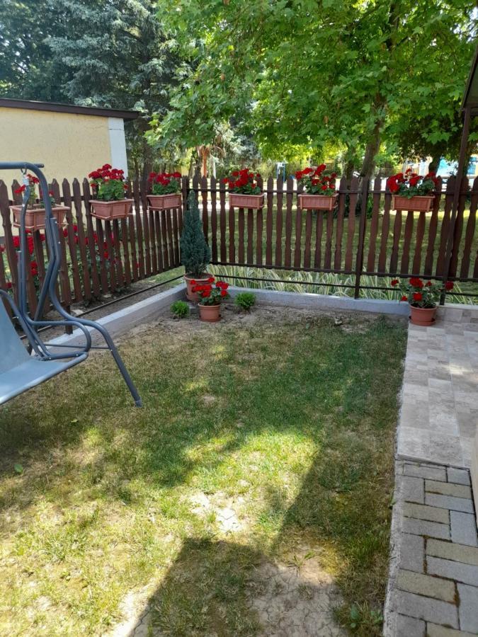 Thermal Apartman Tiszafuered Exteriér fotografie