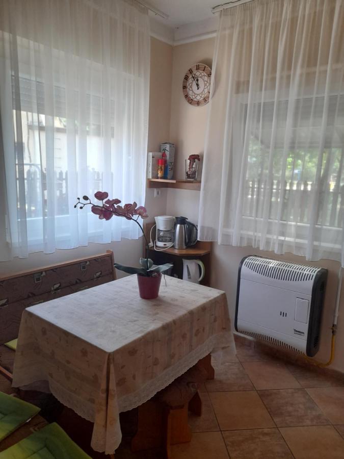 Thermal Apartman Tiszafuered Exteriér fotografie