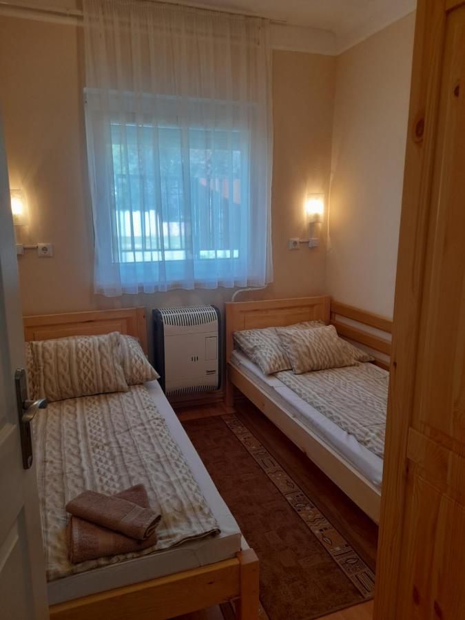 Thermal Apartman Tiszafuered Exteriér fotografie